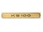 514-19.210G Bakskärmdekal "KS 100" guld 1965-1966 (styck)